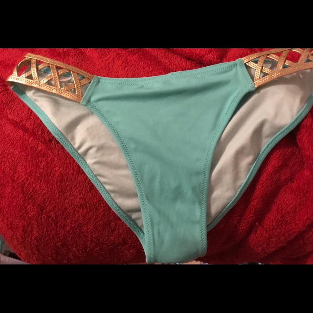 Victoria Secret Bikini Bottom NWOT